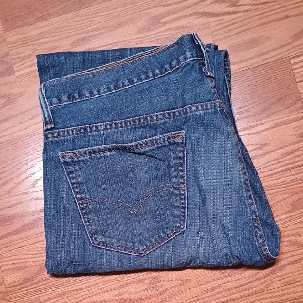 Levi's Blue Denim Jeans with Leather Patch